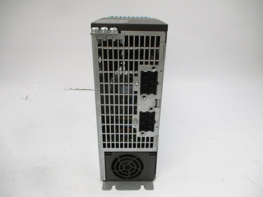 SIEMENS 6SL3120-2TE21-8AA3 600VDC 18A UNMP