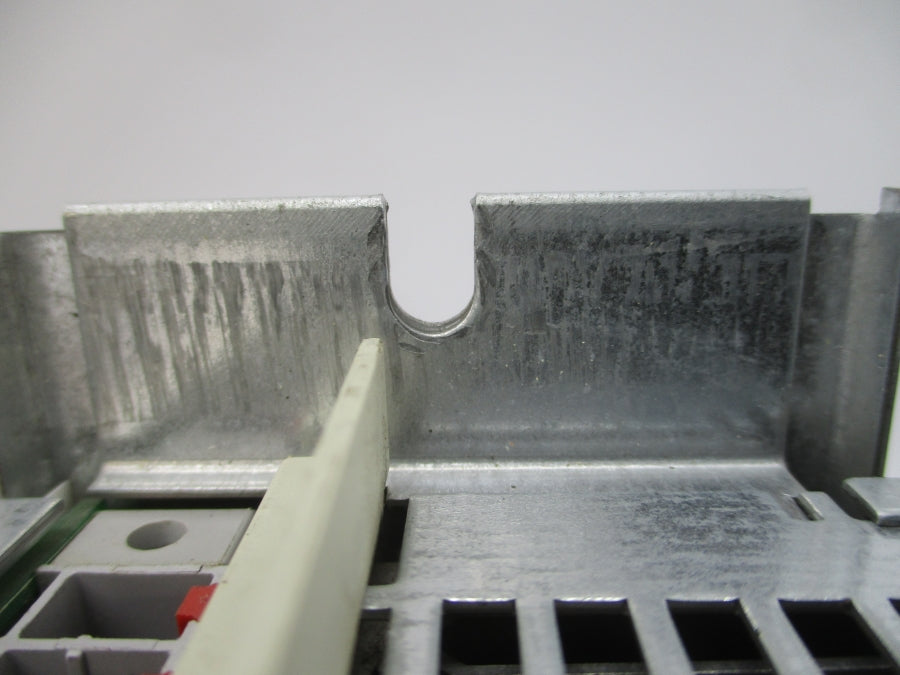 SIEMENS 6SE7015-0EP50-Z 380-480VAC 5A UNMP