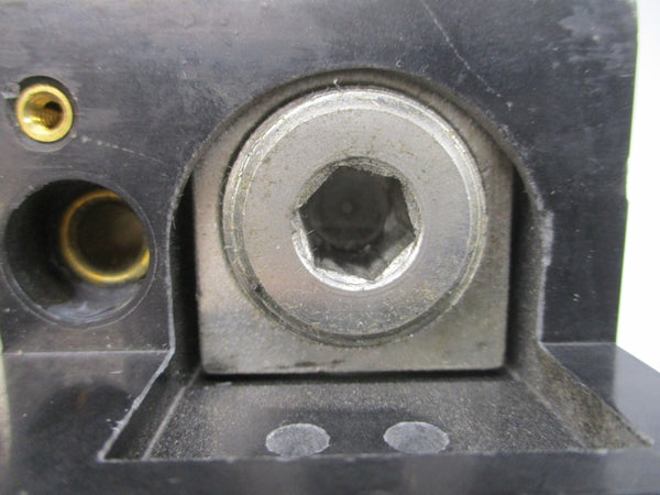 SQUARE D LHL363001352 SER. 4 600V 300A UNMP