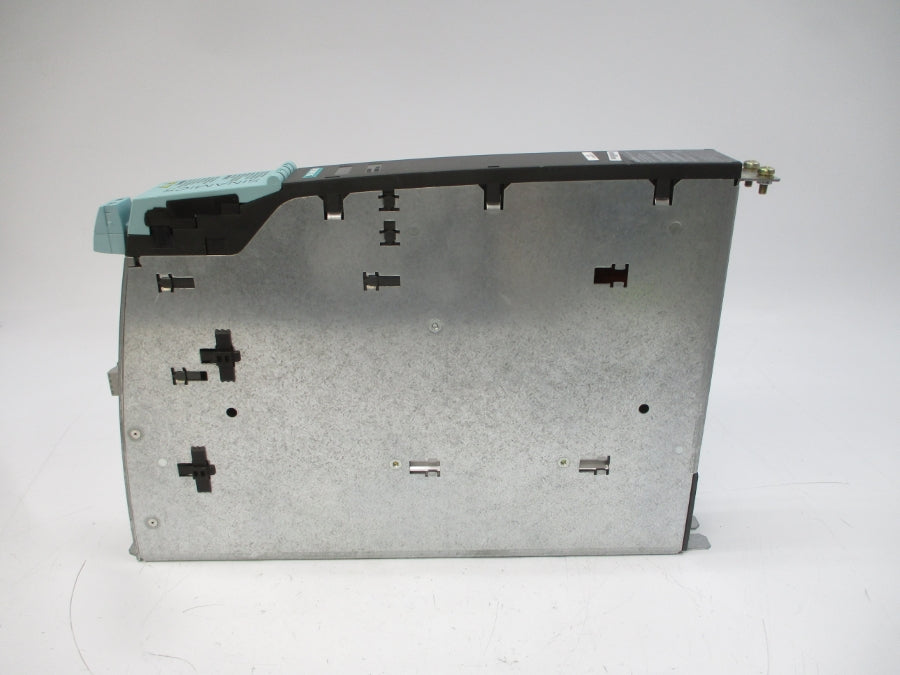 SIEMENS 6SL3130-6AE21-0AA0 380-480VAC 17A NSNP