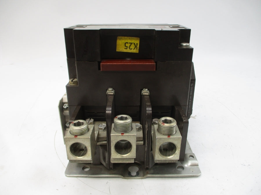 CUTLER HAMMER C832KN3A SER. B1 110/120V 200A UNMP