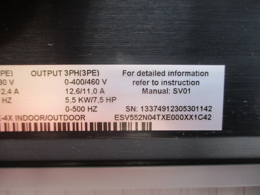 LENZE ESV552N04TXE 13374912 400/480V 14.2/12.4A UNMP