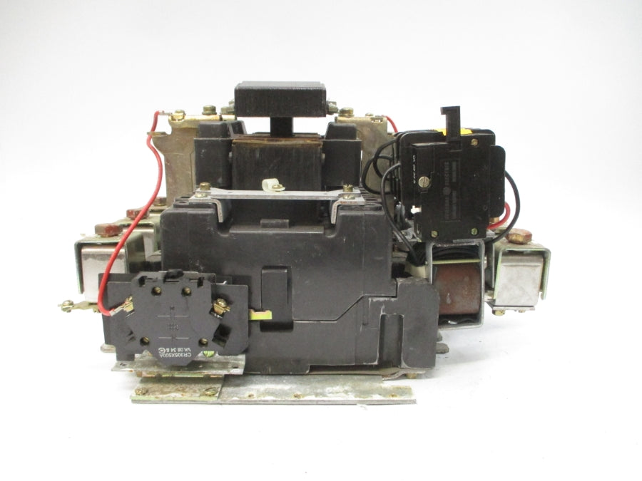 GENERAL ELECTRIC CR306G002AAN SER. A 110/115-120V 270A UNMP