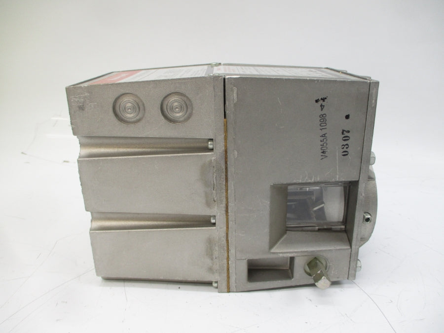 HONEYWELL V4055A1098 110/120V 1.57/.13A 5-15PSI 13S NSNP