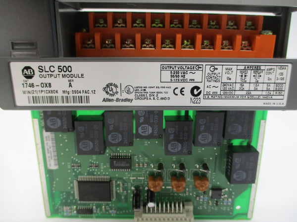 ALLEN BRADLEY 1746-OX8 SER. A 5-250VAC NSMP