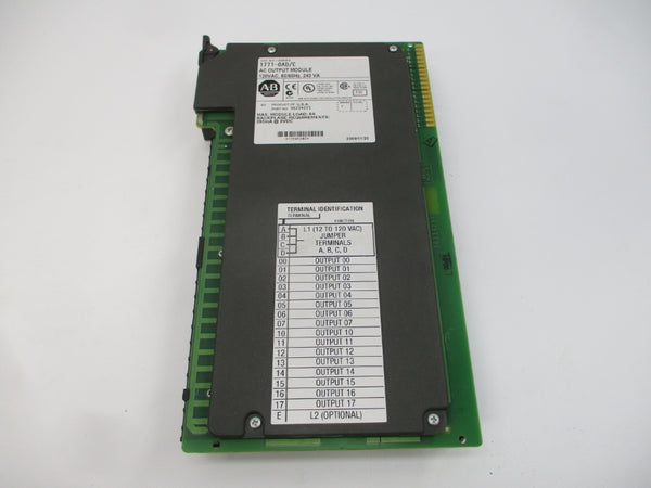 ALLEN BRADLEY 1771-OAD SER. C 120VAC 8A NSMP