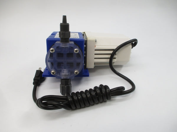 PULSAFEEDER X015-XA-AAAAXXX KX100-AAAA SER. 100 115V .59A 100PSI NSNP