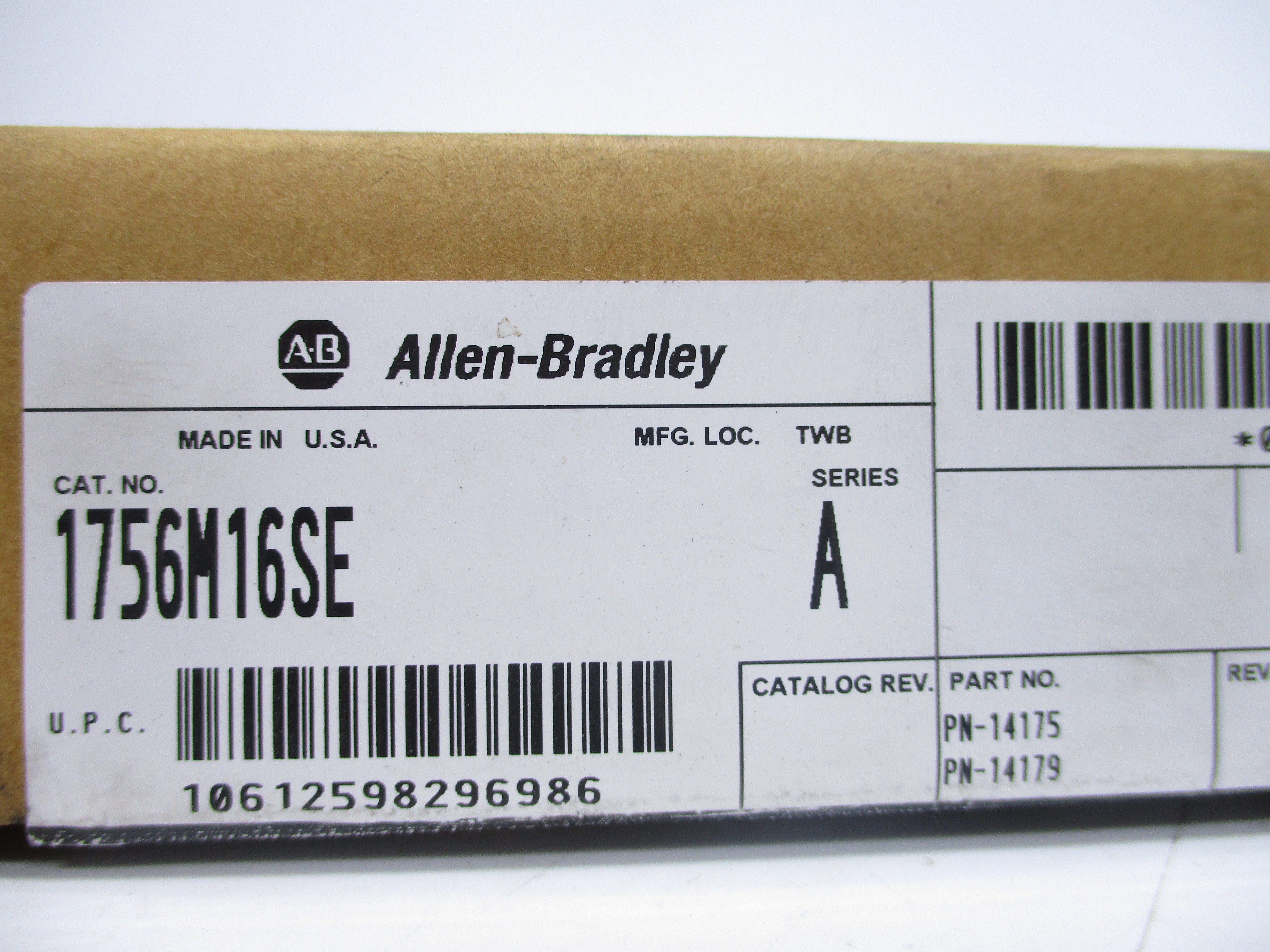 ALLEN BRADLEY 1756M16SE SER. A (DATE: 2009) NSFS