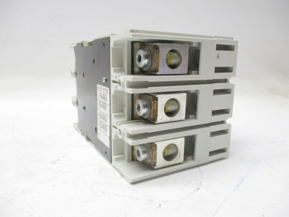 ABB BE51117860 TMAXTS3N150 70A 600V NSMP