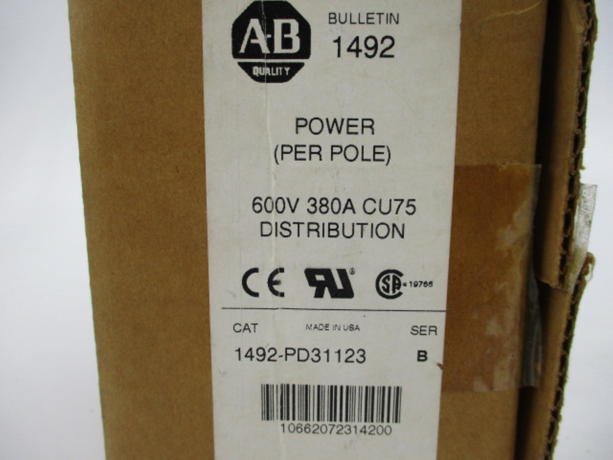 ALLEN BRADLEY 1492-PD31123 SER. B 600V 380A (BR/WH) NSMP