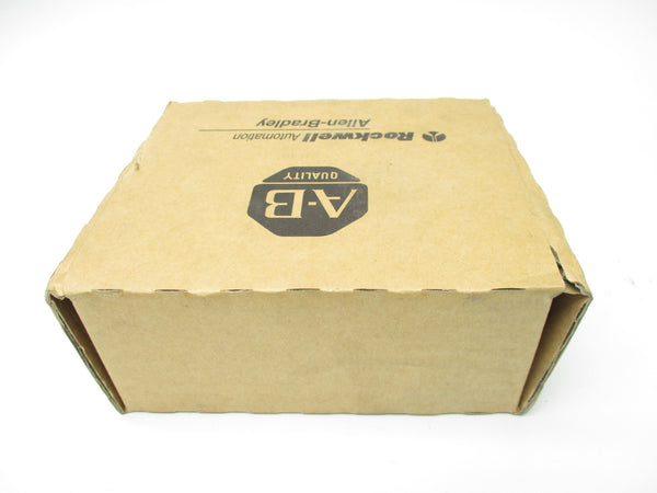 ALLEN BRADLEY 1769-OB32 SER. A F/W 3.1 24VDC DATE: 2014 NSFS