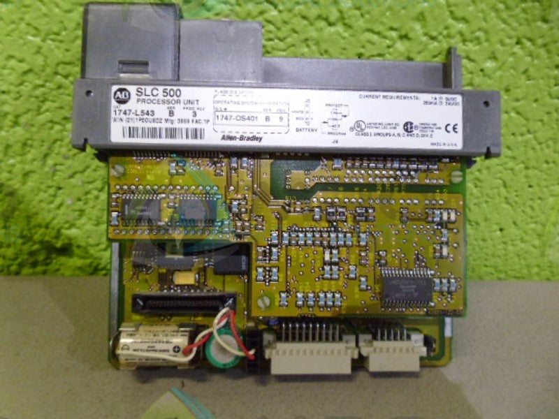 ALLEN BRADLEY 1747-L543 SER. B (NO KEY)( AS PICTURED) UNMP