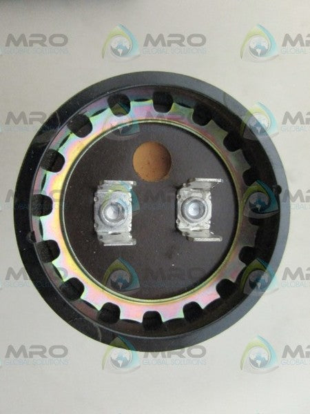 AEROVOX 1A570 CAPACITOR NSMP