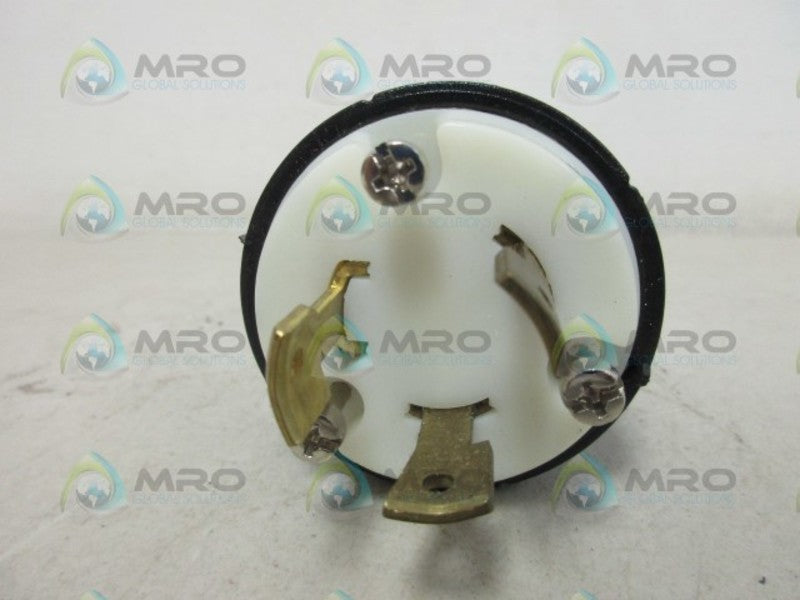PASS & SEYMOUR L1330-P TURNLOK PLUG NSMP