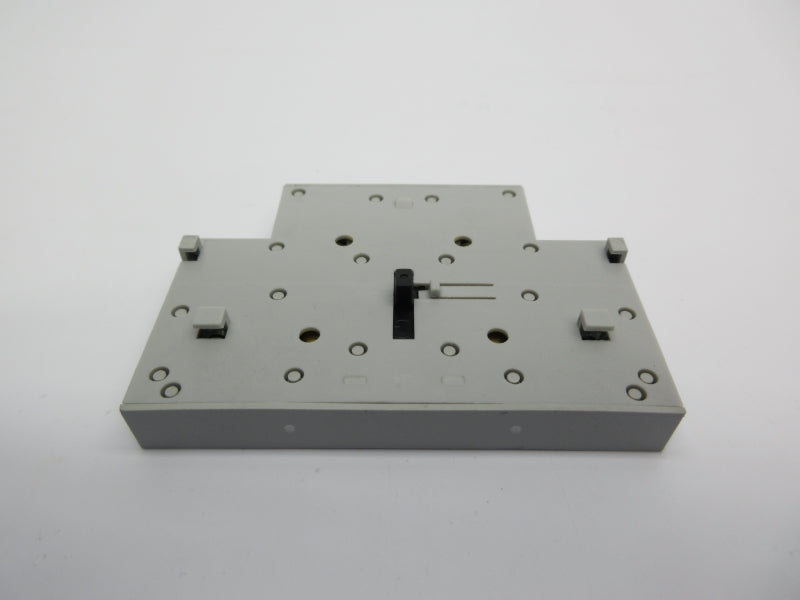 ALLEN BRADLEY 100-SA20 SER. B 600VAC 10A (BR/WH) NSMP