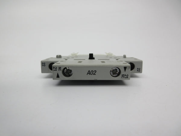 ALLEN BRADLEY 100-MCA02 SER. B 600VAC 10A (BR/WH) NSMP