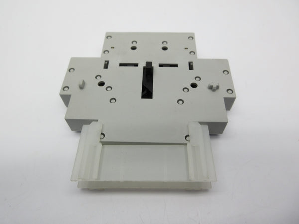 ALLEN BRADLEY 100-MCA02 SER. B 600VAC 10A (BR/WH) NSMP