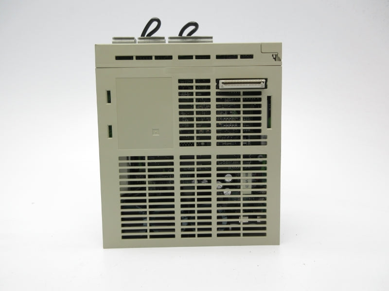 YASKAWA ELECTRIC SGDH-05AE 200-230V 4A NSNP