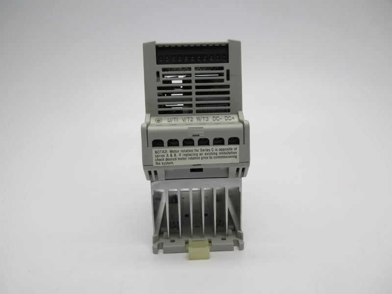 ALLEN BRADLEY 160-BA01NPS1 SER. C F/W 7.06 380-460V 1.4A NSNP