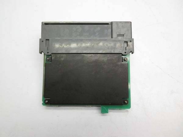 ALLEN BRADLEY 1747-L511 SER. B F/W 6 UNMP