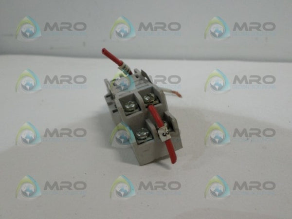 DAYTON 2A582N RELAY SOCKET (AS PICTURED)  UNMP