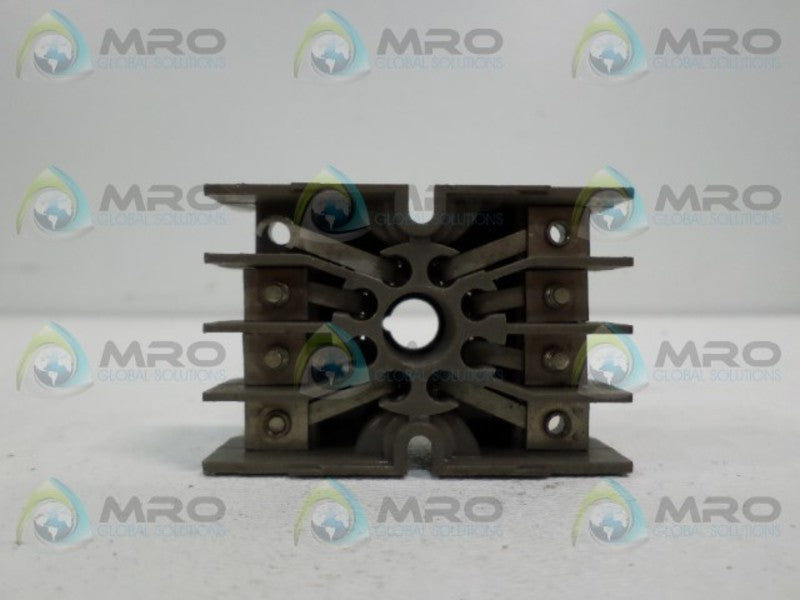 IDEC SL608 8 PIN RELAY SOCKET  UNMP