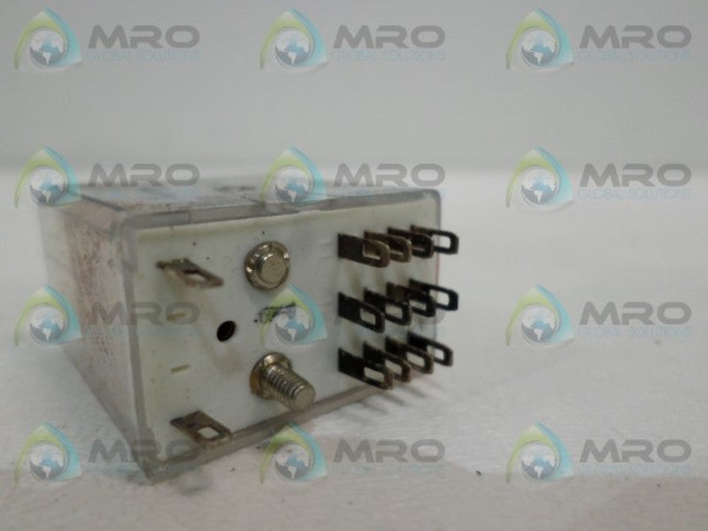 TYCO R10-E1Y4-V700 RELAY 24VDC  UNMP
