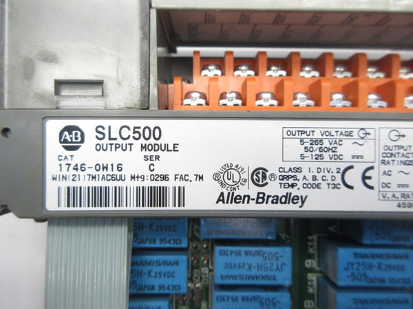 ALLEN BRADLEY 1746-OW16 SER. C 5-265VAC UNMP