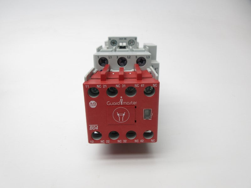 ALLEN BRADLEY 100S-C37ZJ14C SER. C 24VDC (BR/WH) NSMP