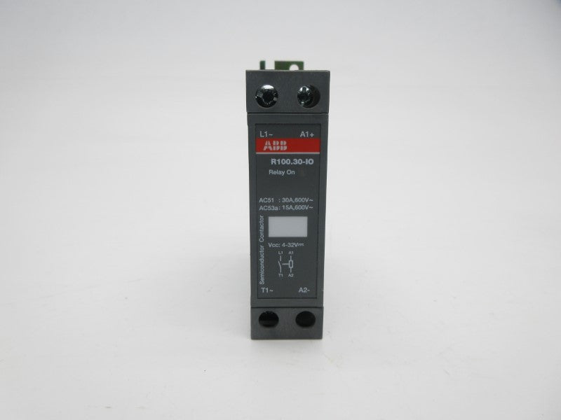 ABB R100.30-IO 1SAR113030R8607 4-32VDC NSMP