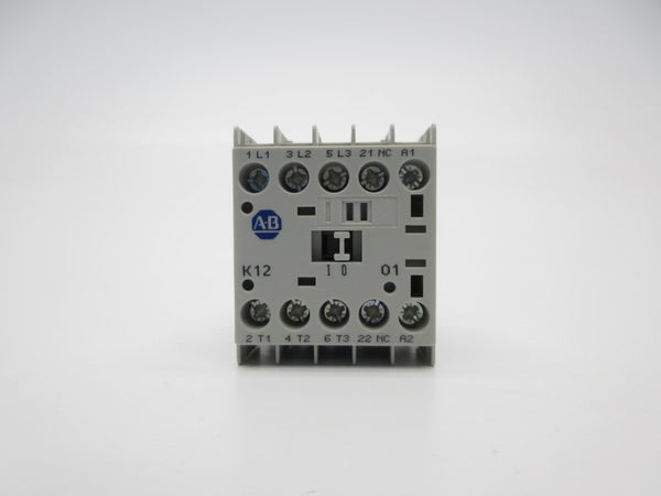 ALLEN BRADLEY 100-K12ZJ01 SER. A 24VDC (WH) NSMP