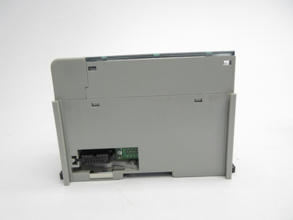 ALLEN BRADLEY 1769-OB32 SER. A F/W 3.1 24VDC NSMP