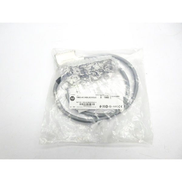 ALLEN BRADLEY 1492-ACABLE010UC SER. A NSMP