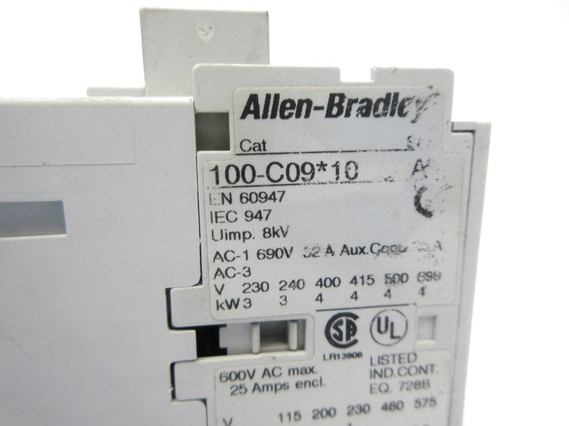 ALLEN BRADLEY 100-C09D10 SER. A 110/120V (AS PICTURED) NSNP