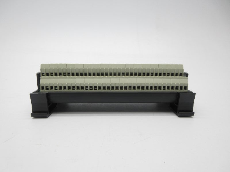 ALLEN BRADLEY 1492-IFM40F-FS120A-4 SER. C 85-132VAC (BR/WH) NSMP