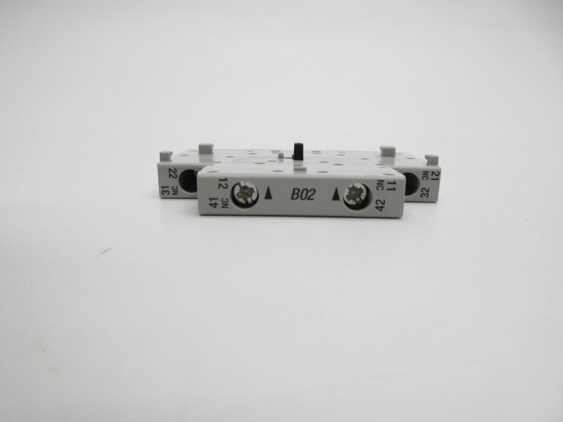 ALLEN BRADLEY 100-SB02 SER. B 600VAC 10A (BR/WH) NSMP