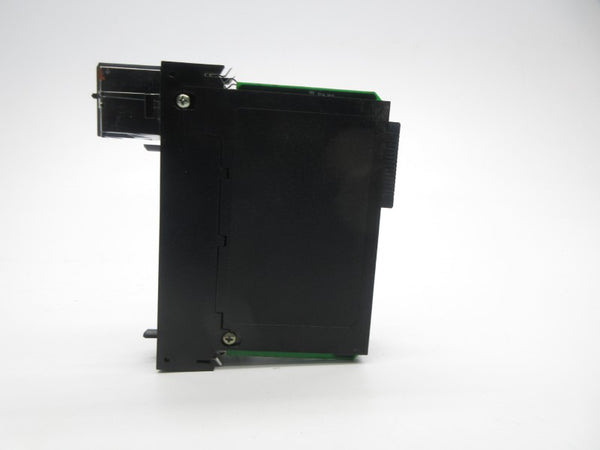 ALLEN BRADLEY 1756-OA16I SER. A F/W 2.1 120/240VAC REV. L01 NSNP