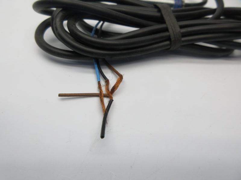 TELEMECANIQUE XS2M12PA370 12-48V NSNP