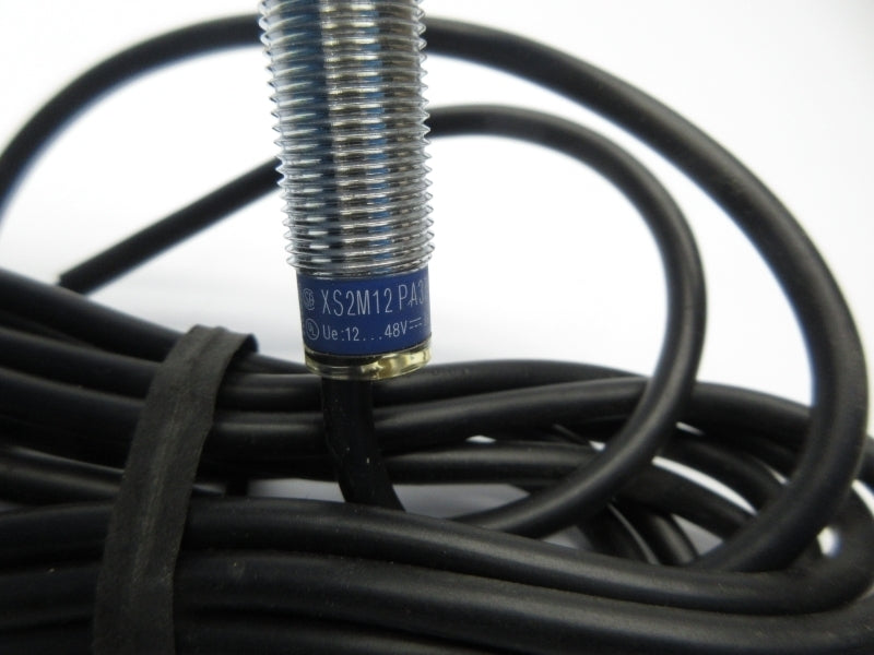 TELEMECANIQUE XS2M12PA370 12-48V NSNP