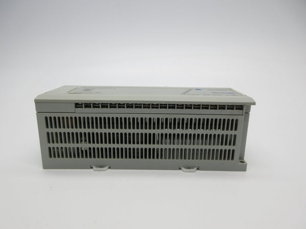 ALLEN BRADLEY 1761-L32BWA SER. E F/W 1.0 24VDC NSNP