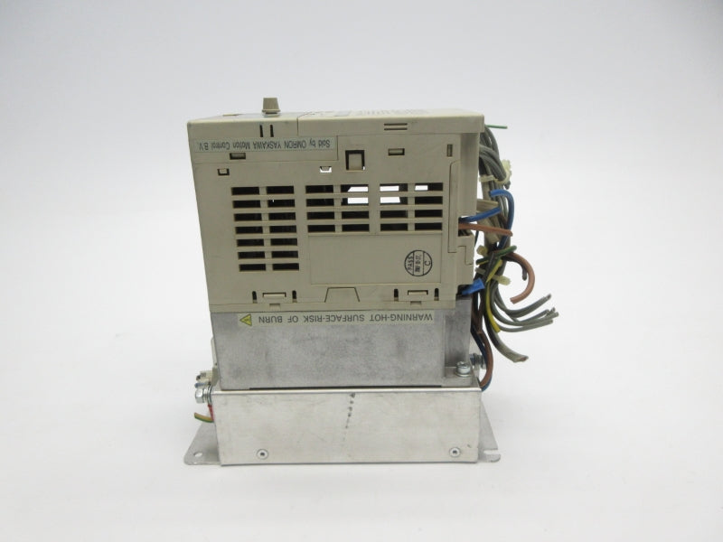 YASKAWA ELECTRIC CIMR-V7AZB0P4 200-240V 7.4A UNMP