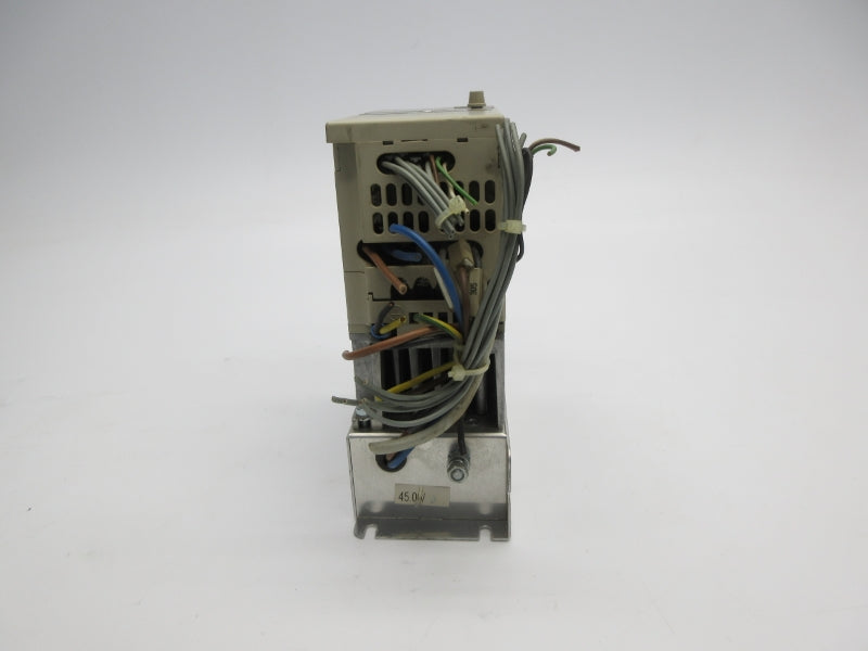 YASKAWA ELECTRIC CIMR-V7AZB0P4 200-240V 7.4A UNMP