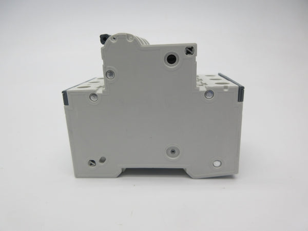 SIEMENS 5SY4303-7 400V 3A NSNP