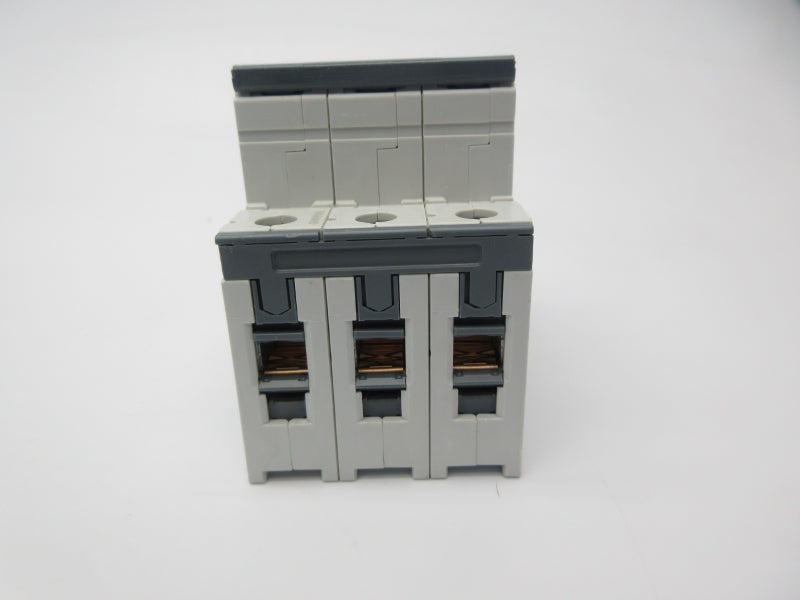 SIEMENS 5SY4302-7 400V 2A NSNP