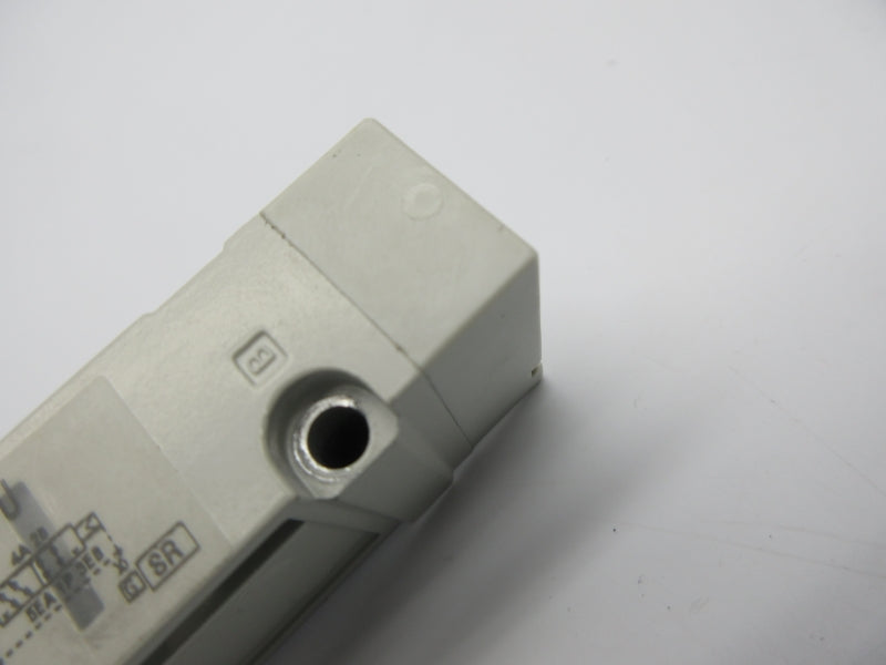 SMC SV3100R-5FU 24VDC UNMP