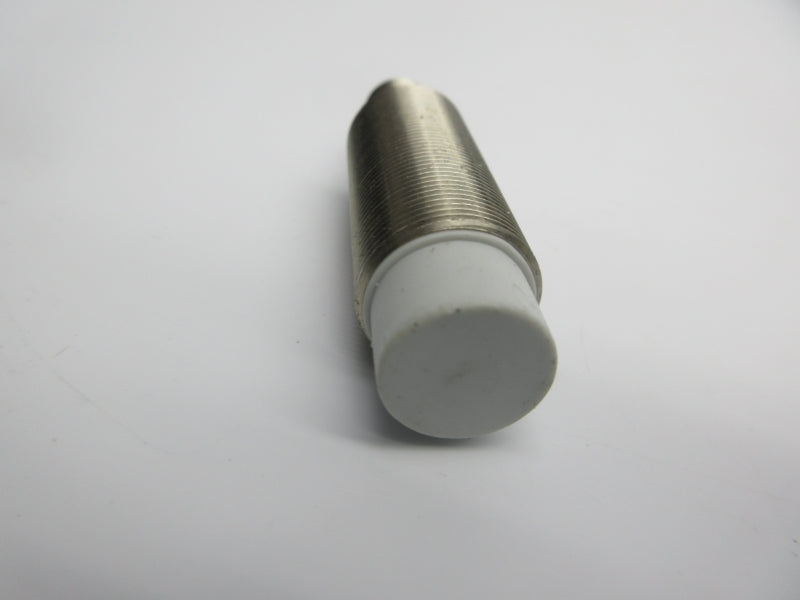 BALLUFF BAW002C BAW M18MG-UAC80F-S04G NSNP