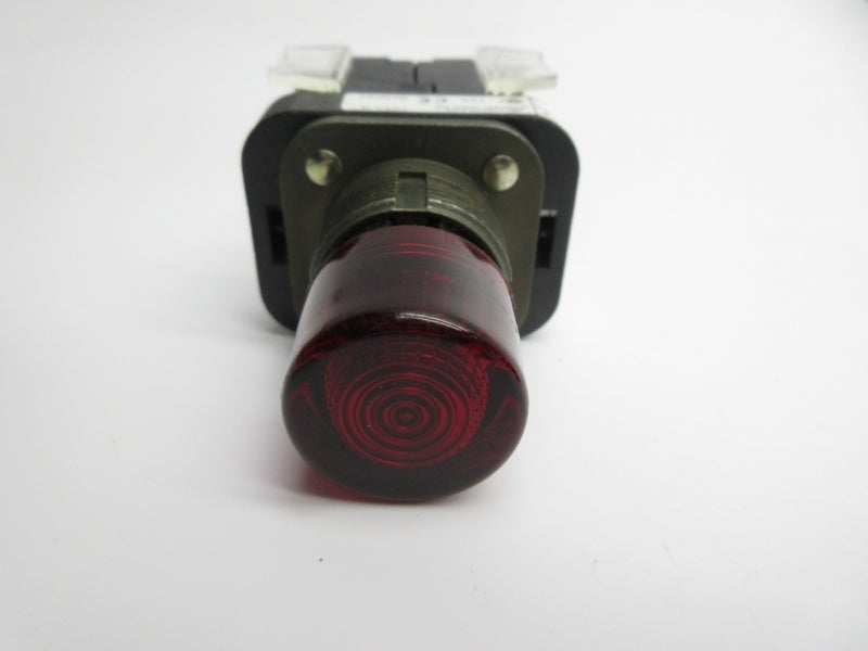 ALLEN BRADLEY 800T-QT10 SER. T 120VAC/DC NSNP