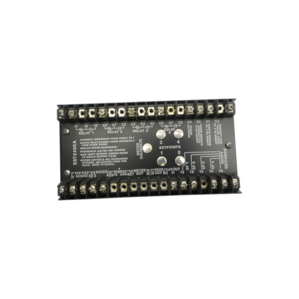 DYNALCO SST2400A-8 120VAC 0.3A NSNP