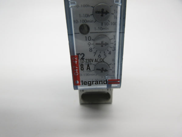 LEGRAND 04742 12-230VAC 8A 1-10M 10-100H NSNP