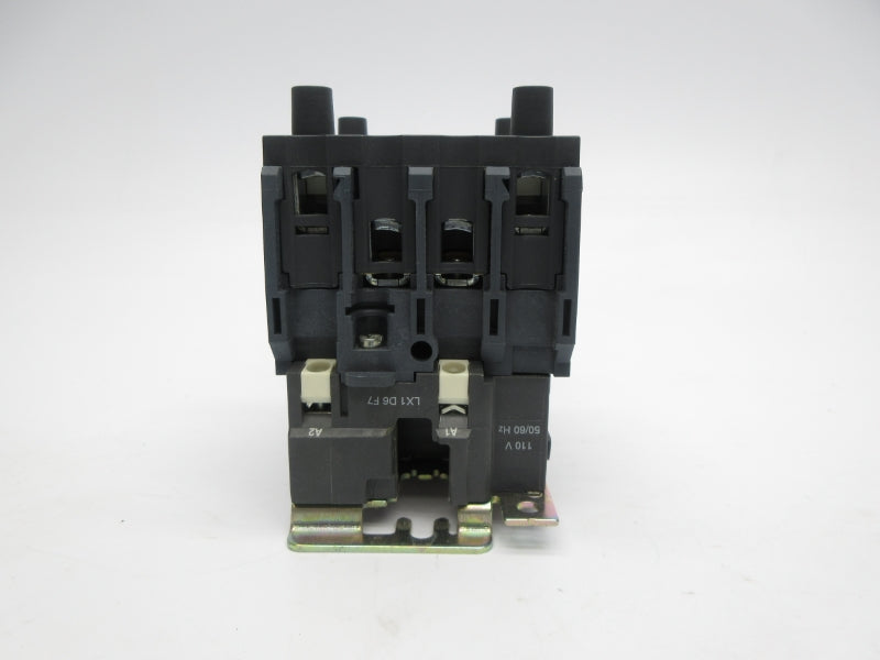 TELEMECANIQUE LC1 D40008F7 110V NSMP